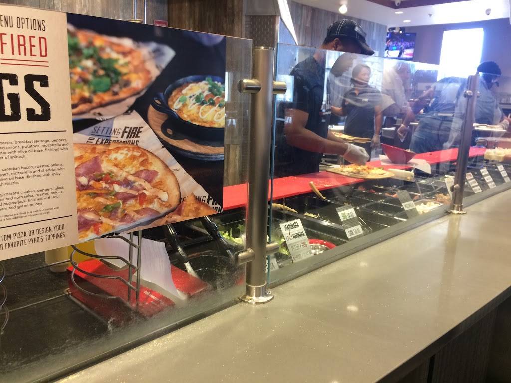 PYROs Fire Fresh Pizza | restaurant | 1320 McFarland Blvd E #270, Tuscaloosa, AL 35404, USA | 2052487343 OR +1 205-248-7343