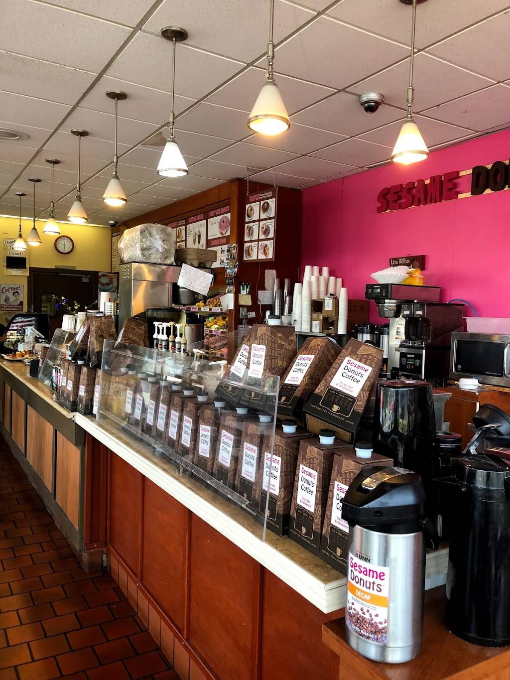 Sesame Donuts | bakery | 6990 SW Beaverton Hillsdale Hwy, Portland, OR 97225, USA | 5032978175 OR +1 503-297-8175