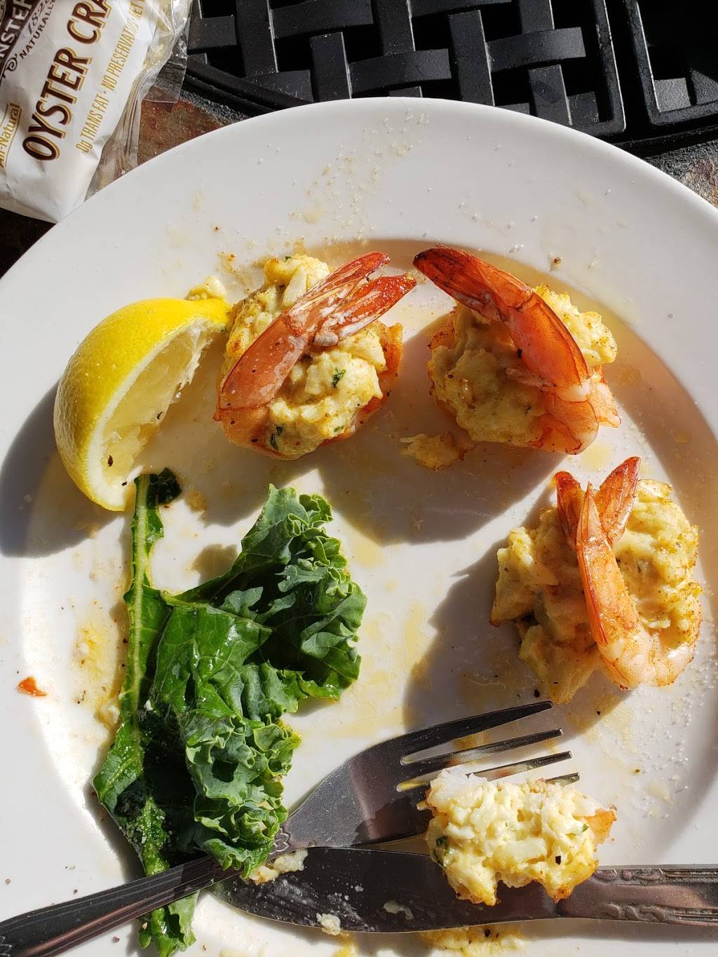 Dockside Restaurant | restaurant | 700 Jordan Point Rd, Hopewell, VA 23860, USA | 8045412600 OR +1 804-541-2600