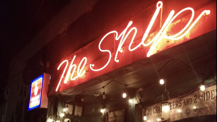 The Ship Tavern | restaurant | 7827 SW 35th Ave, Portland, OR 97219, USA | 5032447345 OR +1 503-244-7345