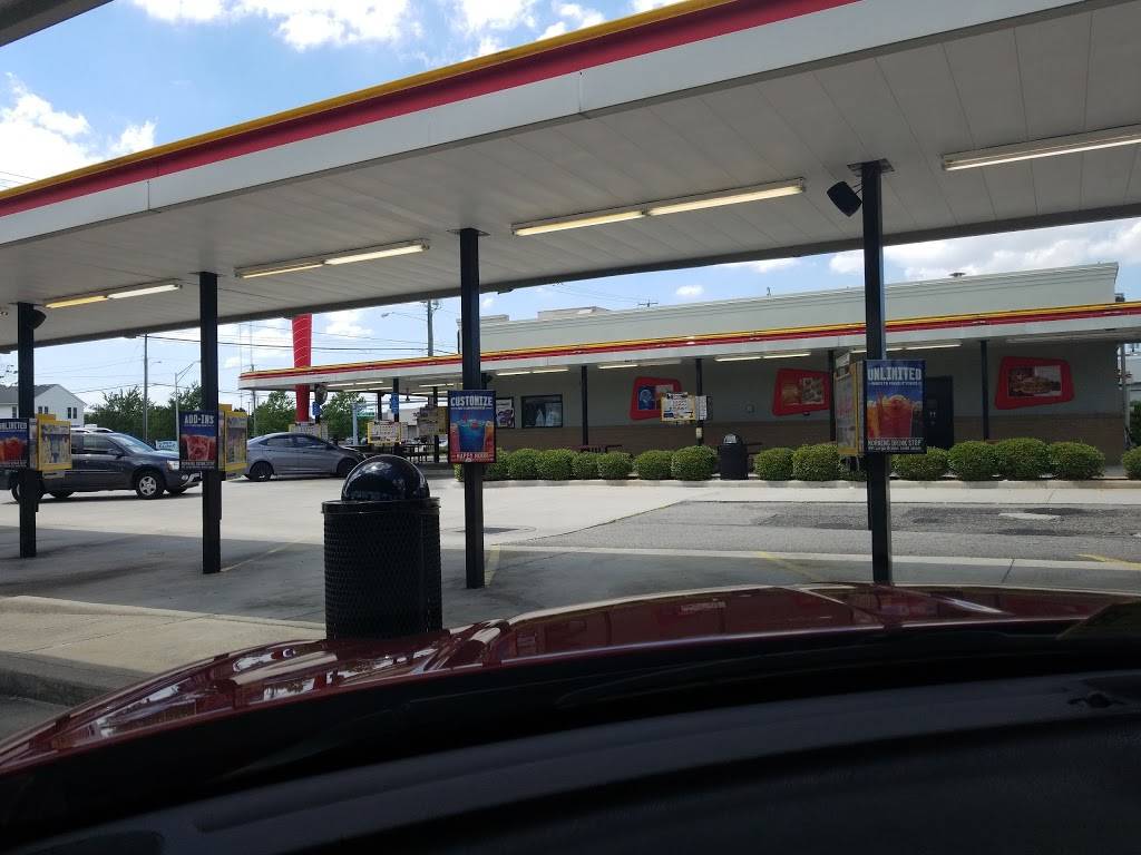 Sonic Drive-In | restaurant | 1916 Centerville Turnpike, Virginia Beach, VA 23464, USA | 7574791900 OR +1 757-479-1900