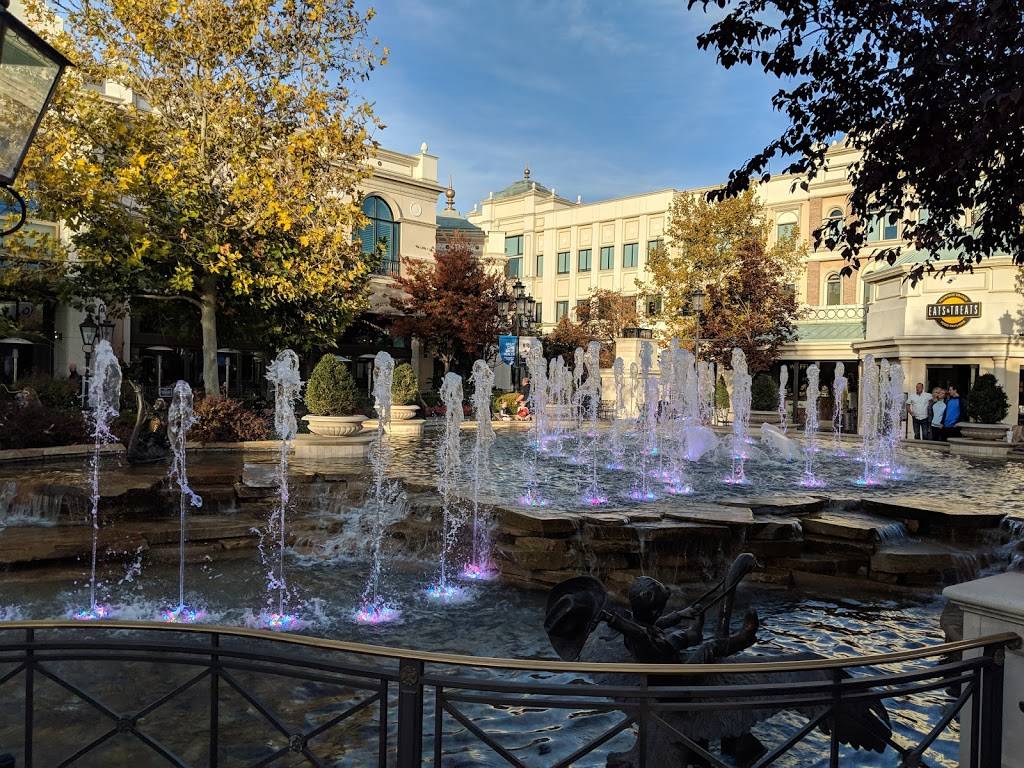 Fountain View Event Venue | restaurant | 164 N W Promontory #200, Farmington, UT 84025, USA | 8015800151 OR +1 801-580-0151