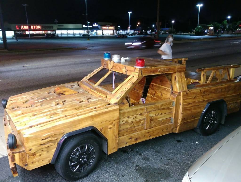 Mickeys Drive-In | restaurant | 635 Mannheim Rd, Bellwood, IL 60104, USA | 7085477866 OR +1 708-547-7866