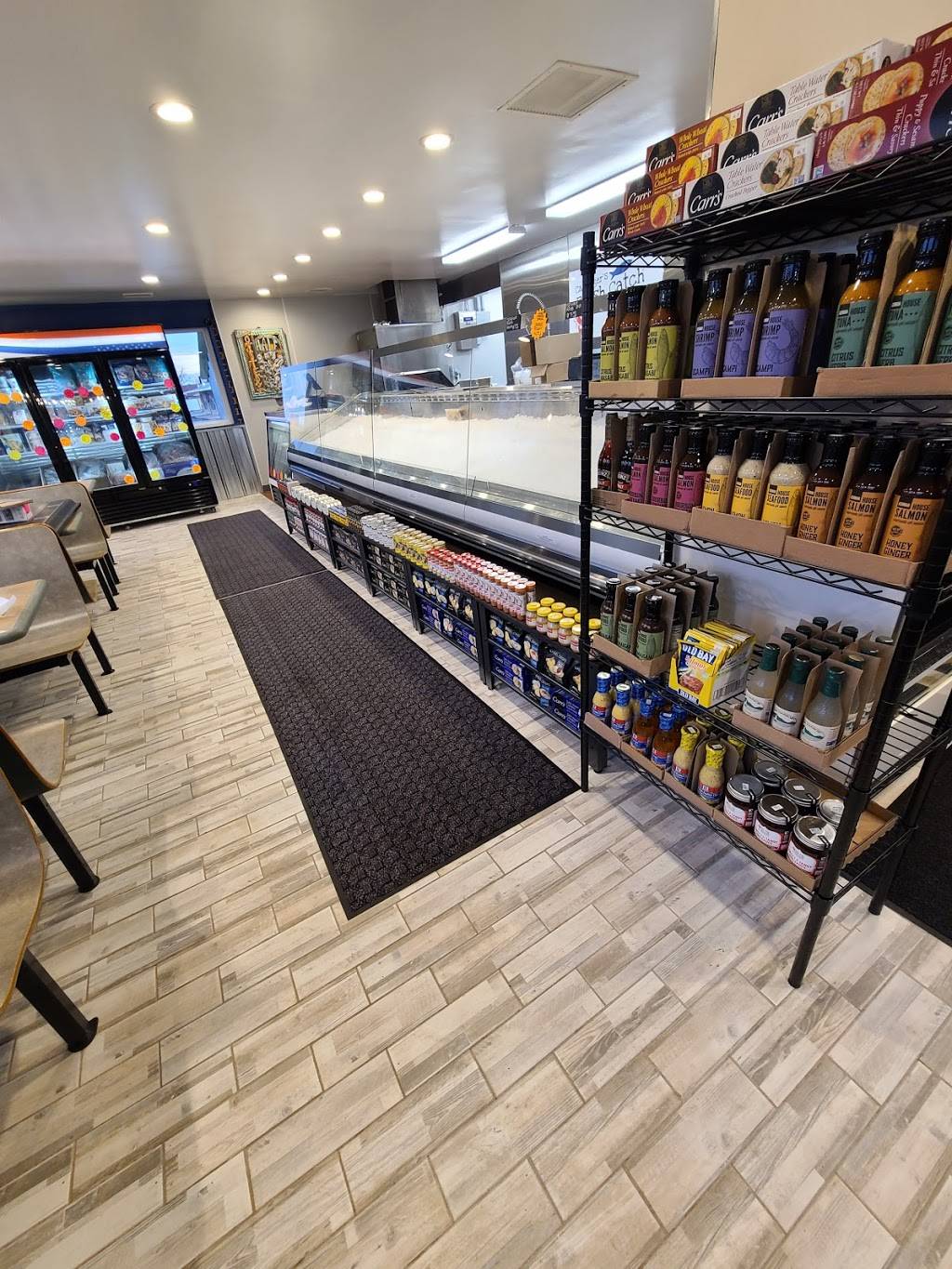 Caplingers Fresh Catch | restaurant | 7620 S Meridian St, Indianapolis, IN 46217, USA | 3175592454 OR +1 317-559-2454