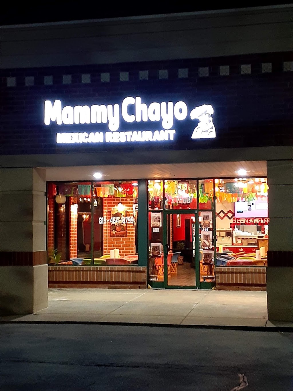 Mammy Chayo Mexican Restaurant | restaurant | 21206 South La Grange Road, Frankfort, IL 60423, USA | 8154648799 OR +1 815-464-8799