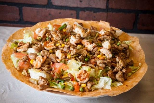 Mr Tacos Restaurant | restaurant | 2600 Plaza Ct, Dixon, CA 95620, USA | 7076789067 OR +1 707-678-9067