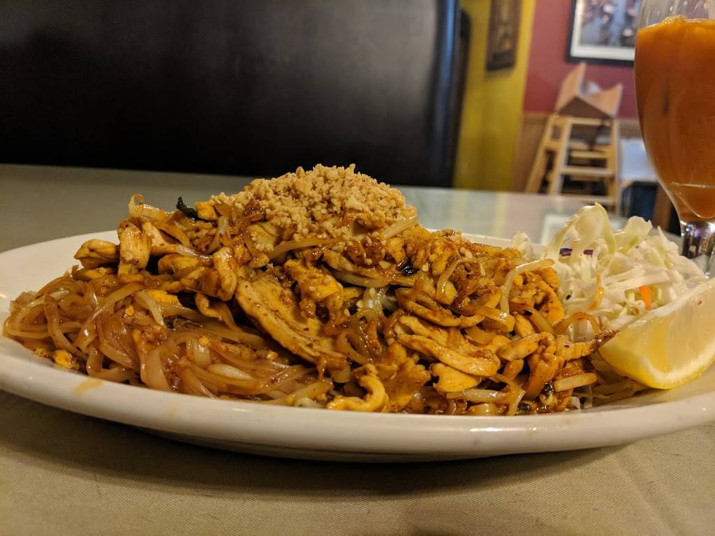 Thai Kitchen | restaurant | 707 SW A St, Bentonville, AR 72712, USA | 4794647288 OR +1 479-464-7288