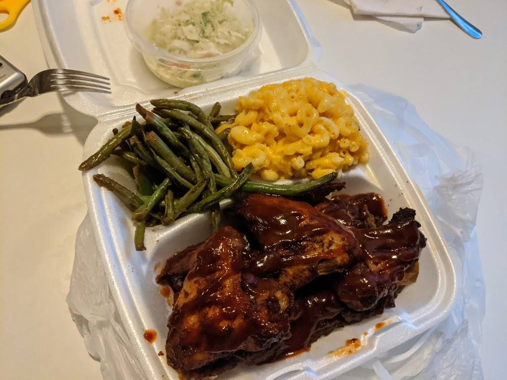 Jr. Billys Smokehouse and Eatery | restaurant | 137A W Chelten Ave, Philadelphia, PA 19144, USA | 2673855979 OR +1 267-385-5979