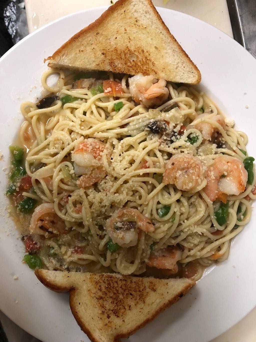 Marias House of Pancakes | bakery | 2924, 614 Fairview Blvd, Kendallville, IN 46755, USA | 2603432600 OR +1 260-343-2600