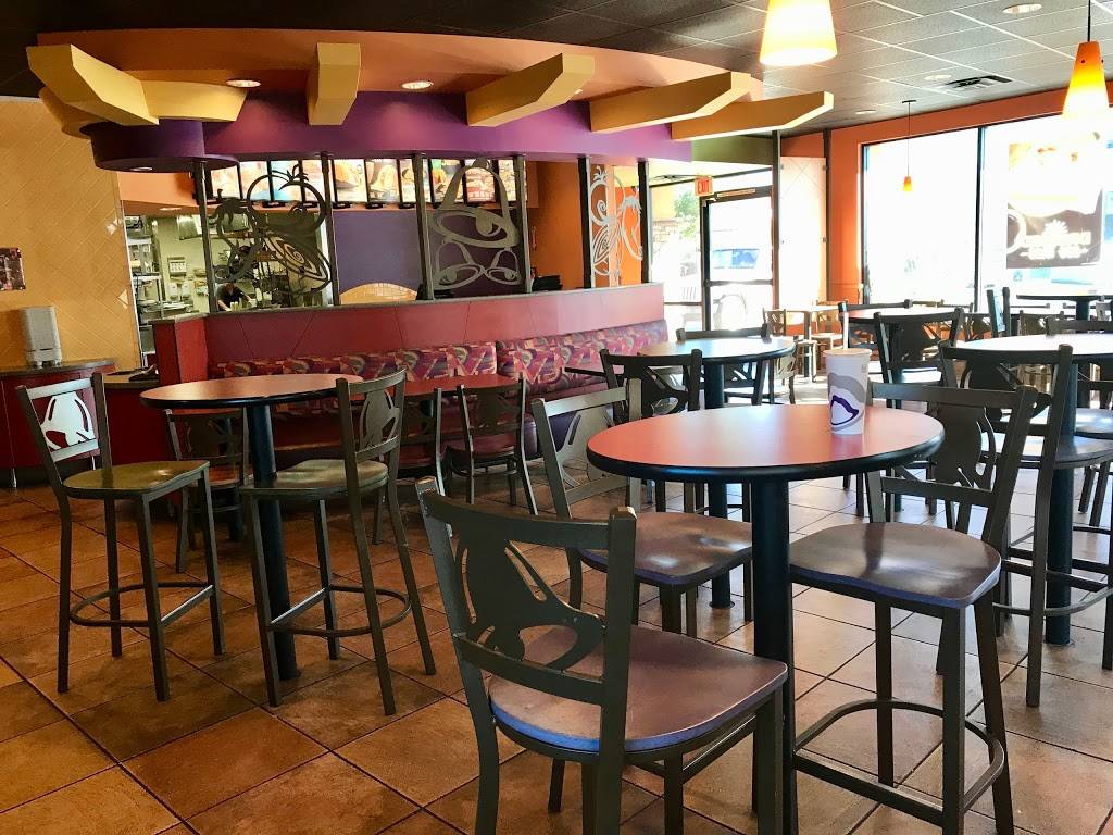 Taco Bell | meal takeaway | 23010 Sunnymead Boulevard, Moreno Valley, CA 92553, USA | 9512472355 OR +1 951-247-2355