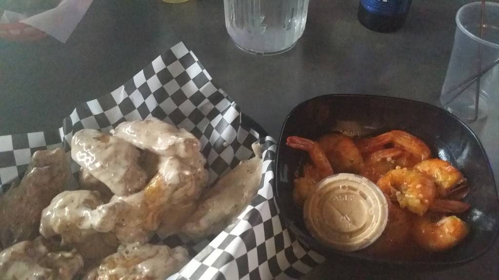 Fla Riders Restaurant & Lounge | restaurant | 243 Edgewood Ave S, Jacksonville, FL 32254, USA | 9043871004 OR +1 904-387-1004