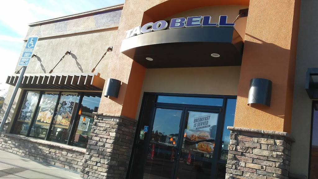 Taco Bell | meal takeaway | 13770 Mono Way, Sonora, CA 95370, USA | 2095324244 OR +1 209-532-4244