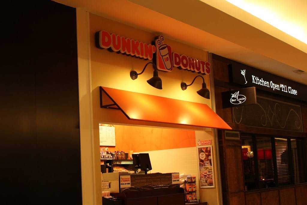 Dunkin Donuts | cafe | 27001 US Hwy 19 N #1067, Clearwater, FL 33761, USA | 7277968085 OR +1 727-796-8085