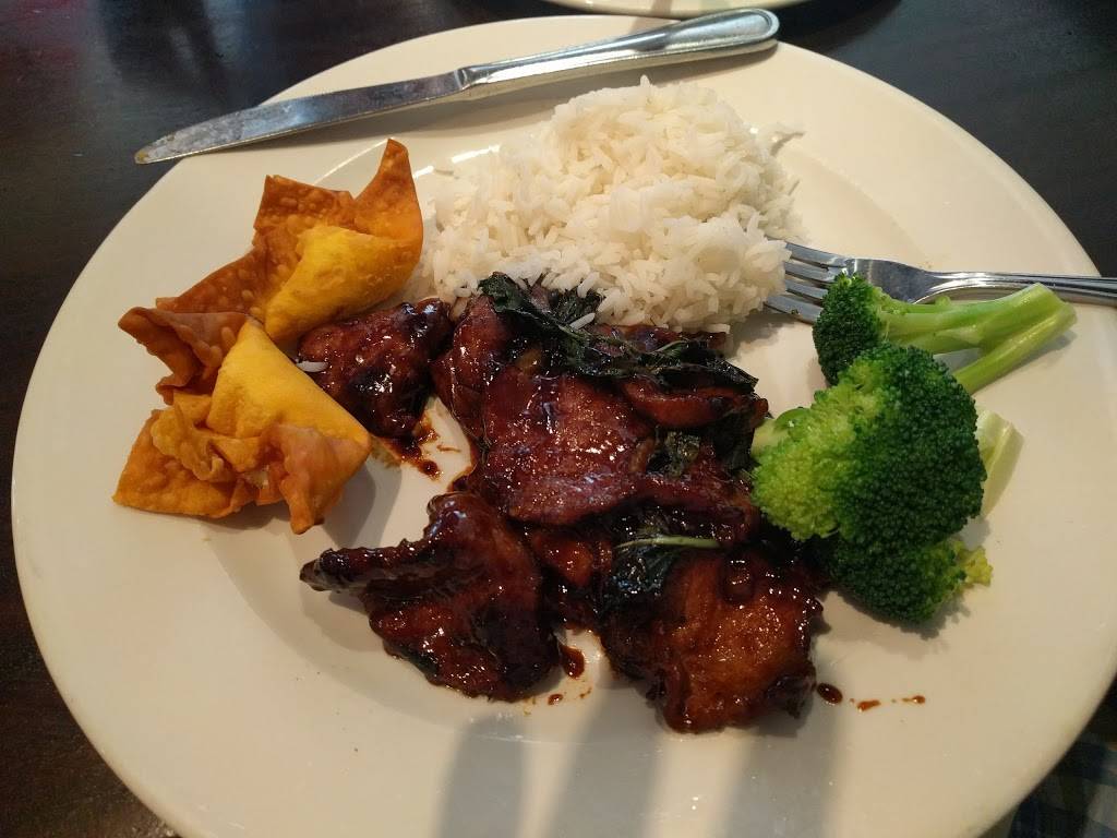 Bernards | restaurant | 55 Boylston St, Chestnut Hill, MA 02467, USA | 6177383388 OR +1 617-738-3388