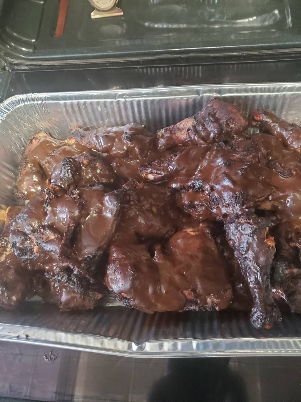 Mama Lucys | restaurant | 711 Huntington St, Utica, NY 13502, USA | 3157658004 OR +1 315-765-8004