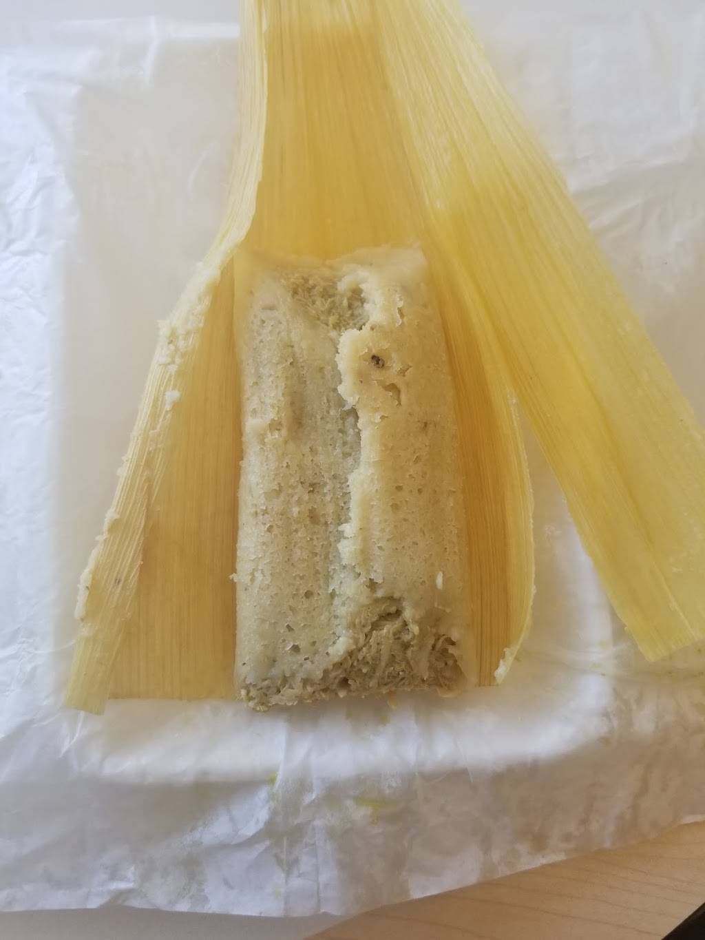 Mexxy Tamales & Snacks | restaurant | 6430 W Lake Mead Blvd, Las Vegas, NV 89108, USA | 7252051439 OR +1 725-205-1439