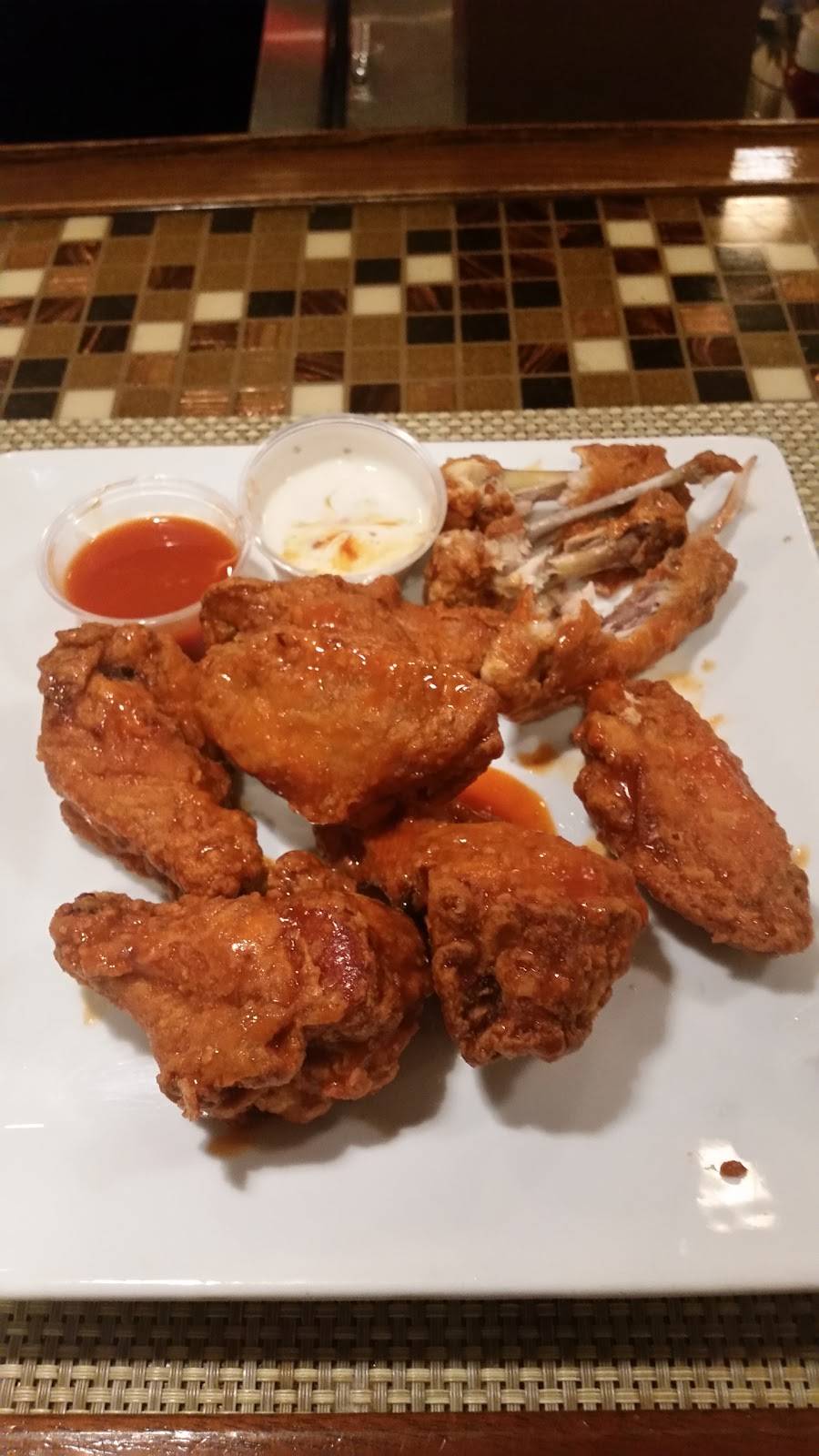 Pour Girls Restaurant & Bar | restaurant | 11 Green Tree Rd, Quarryville, PA 17566, USA | 7178065413 OR +1 717-806-5413