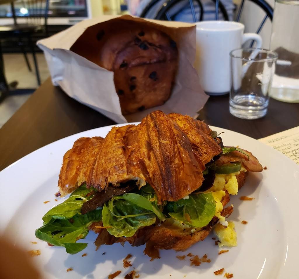 Small Oven Bakery | cafe | 36 Union St, Easthampton, MA 01027, USA | 4135271785 OR +1 413-527-1785