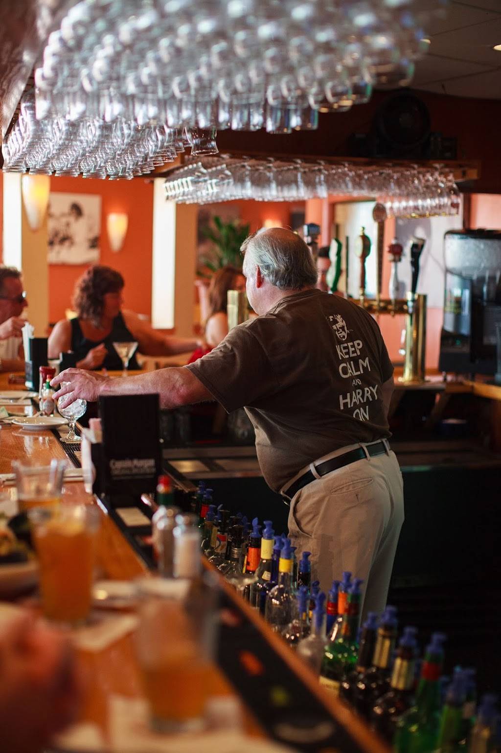 The Montreal Beach Resort | restaurant | 1025 Beach Ave, Cape May, NJ 08204, USA | 6098847011 OR +1 609-884-7011