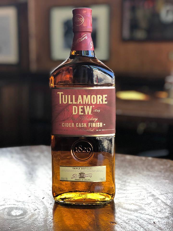 Merlins Rest Pub | restaurant | 3601 E Lake St, Minneapolis, MN 55406, USA | 6122162419 OR +1 612-216-2419