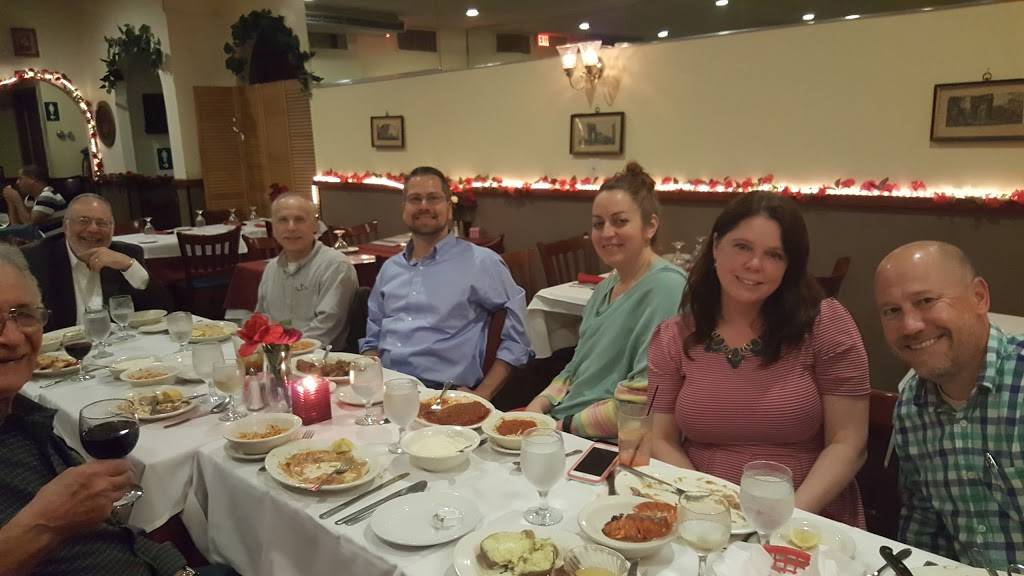 Sergios | restaurant | 5422 Merrick Rd, Massapequa, NY 11758, USA | 5165416554 OR +1 516-541-6554