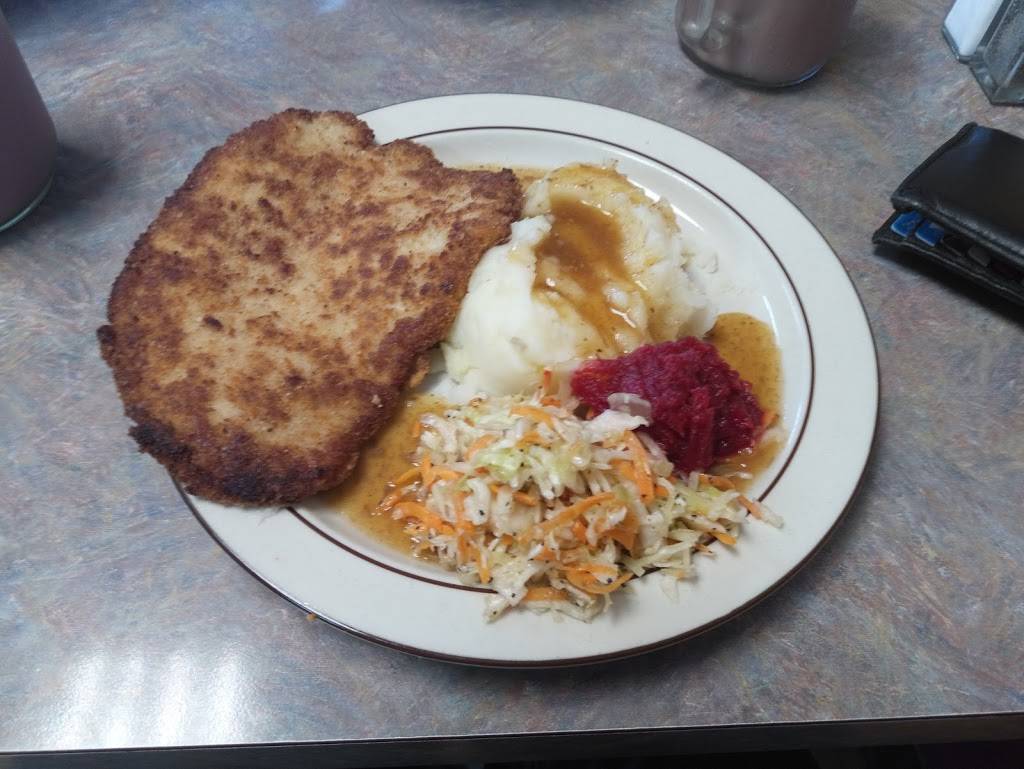 Helens Restaurant | restaurant | 1830 Wharncliffe Rd S, London, ON N6L 1K1, Canada | 5196520751 OR +1 519-652-0751