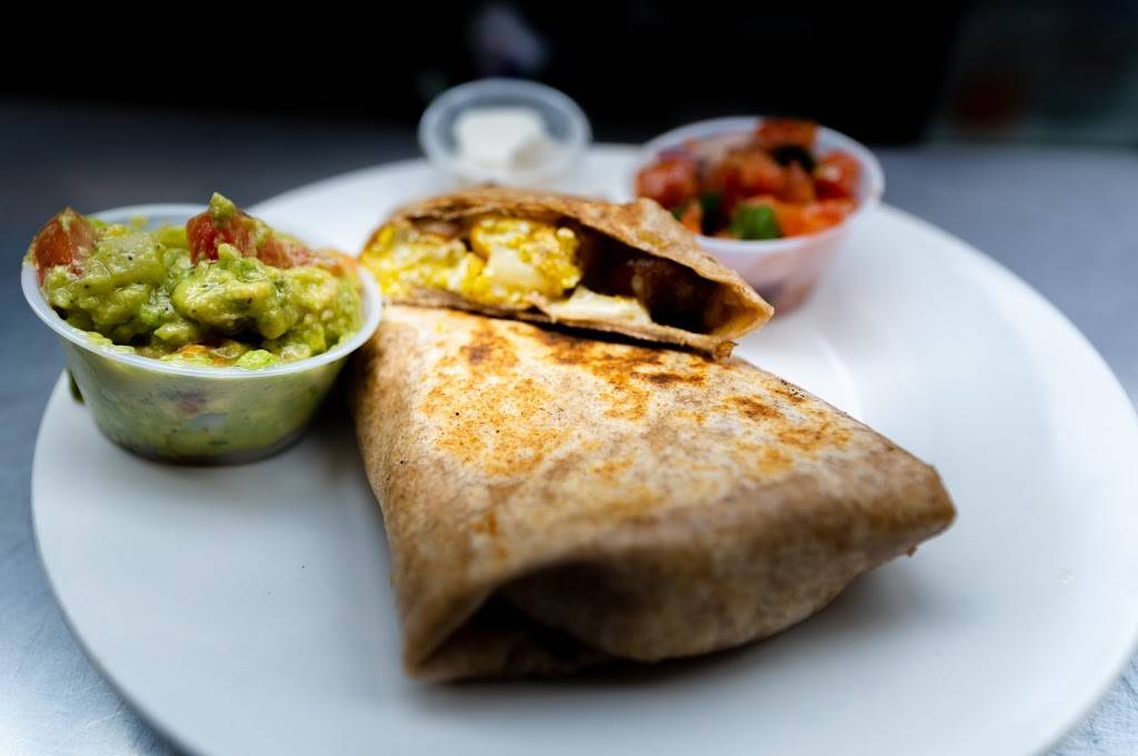 Sweets Grill & More | restaurant | 1825 W Chew St, Allentown, PA 18104, USA | 6108417300 OR +1 610-841-7300