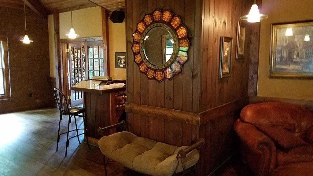 Kahills Restaurant and pub | restaurant | 1791 N Mecklenburg Ave, South Hill, VA 23970, USA | 4344476941 OR +1 434-447-6941