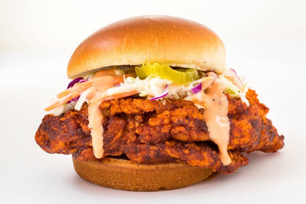 Wing Ferno | restaurant | in Ralphs Shopping Center, 2221 W Redondo Beach Blvd, Gardena, CA 90247, USA | 3108174456 OR +1 310-817-4456