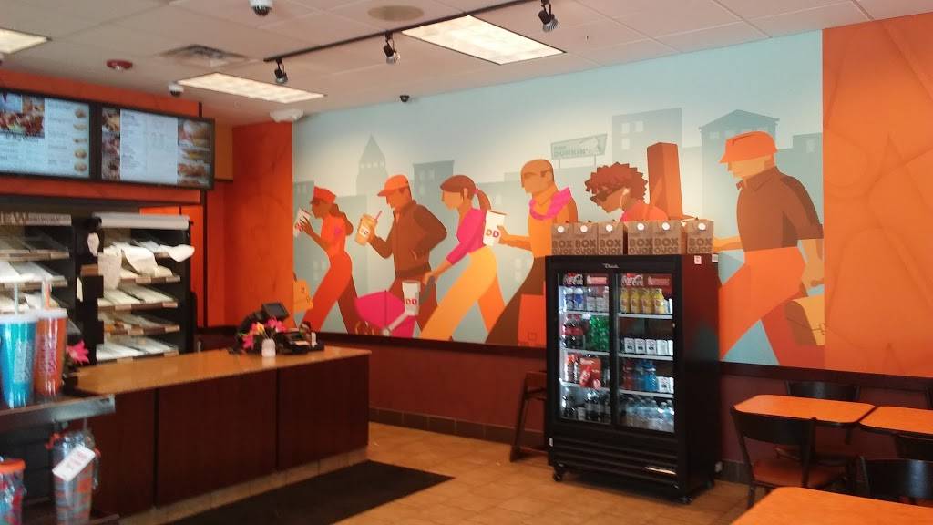 Dunkin | bakery | 3500 S Moorland Rd, New Berlin, WI 53151, USA | 2627851305 OR +1 262-785-1305