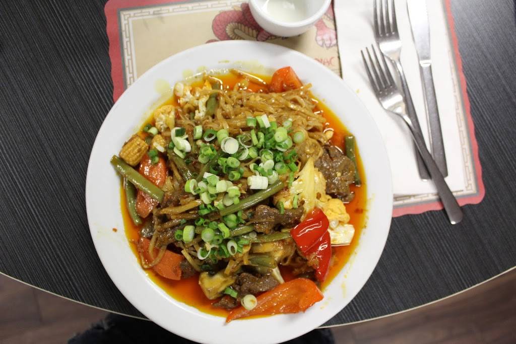 Pats Restaurant | restaurant | 455 Princess St, Kingston, ON K7L 1C2, Canada | 6133440450 OR +1 613-344-0450