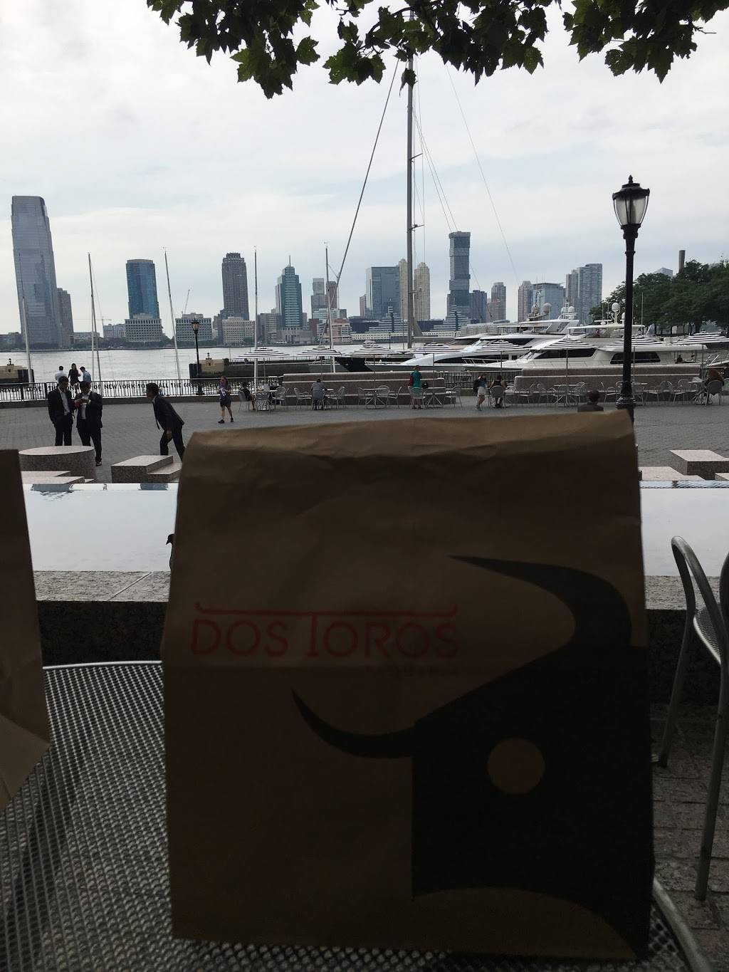 Dos Toros Taqueria | restaurant | 200 Vesey St, New York, NY 10281, USA | 3472189518 OR +1 347-218-9518