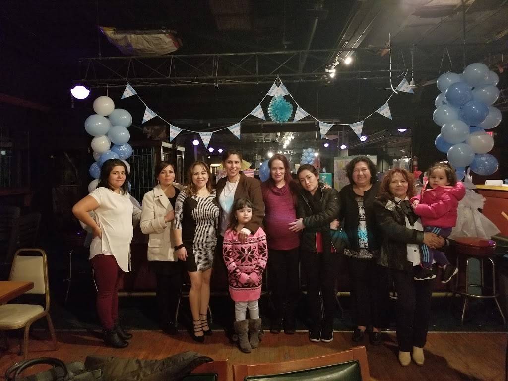 Papa Johns Pizza | restaurant | 3034 W 25th St, Cleveland, OH 44113, USA | 2167377000 OR +1 216-737-7000