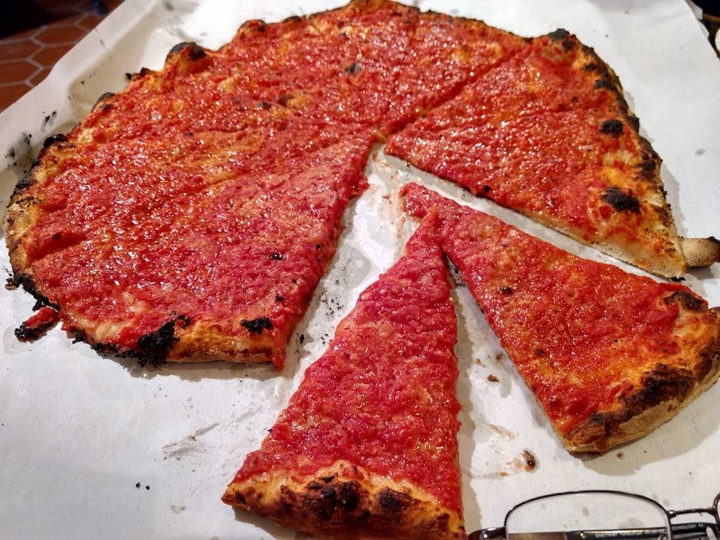 Sallys Apizza | restaurant | 237 Wooster St, New Haven, CT 06511, USA | 2036245271 OR +1 203-624-5271