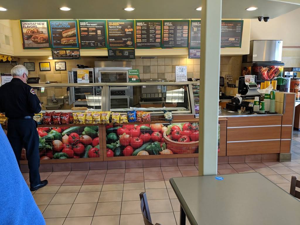 Subway Restaurants | restaurant | 1410 Camden Ave, Campbell, CA 95008, USA | 4085587923 OR +1 408-558-7923