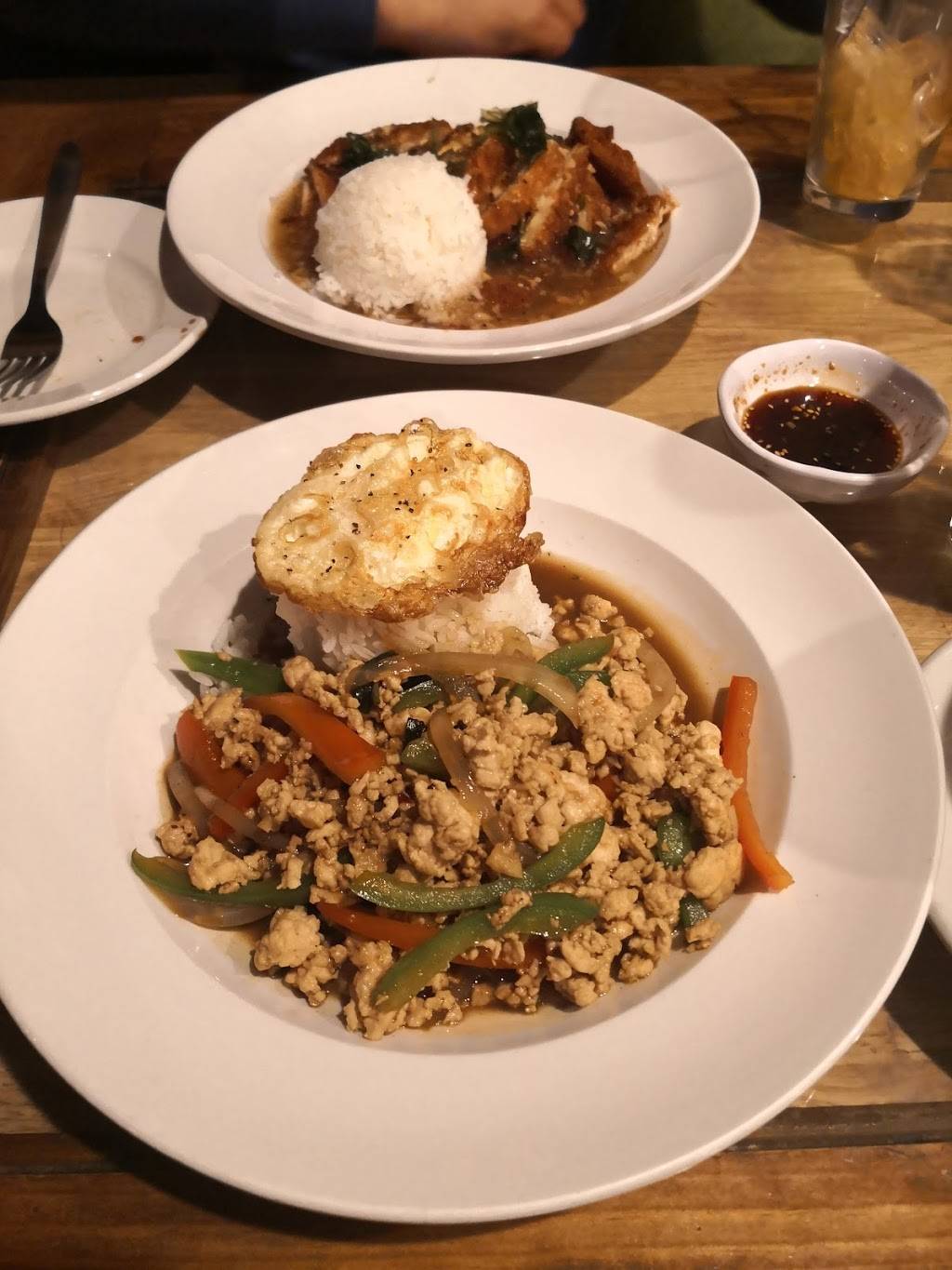 Tara Thai Cuisine | restaurant | 2606 N Mesa St, El Paso, TX 79902, USA | 9152199307 OR +1 915-219-9307