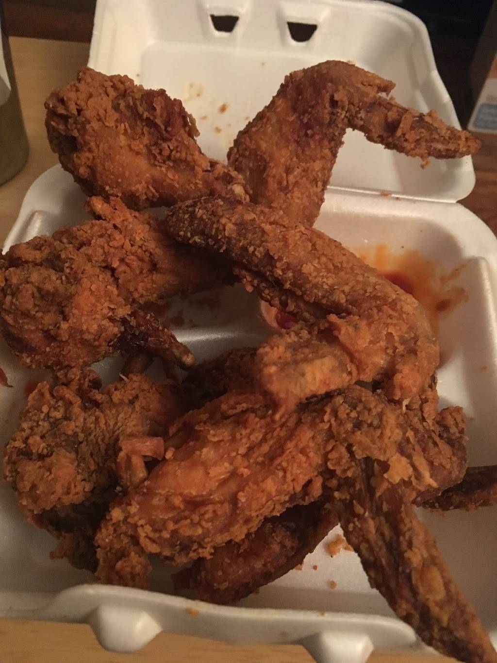 Gigi & Big R | restaurant | 5943 Haverford Ave, Philadelphia, PA 19151, USA | 2154710164 OR +1 215-471-0164