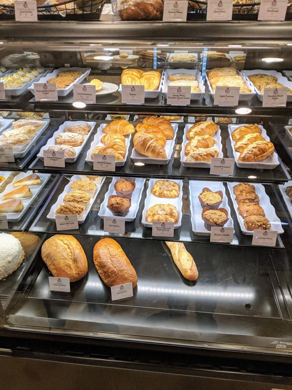 la Madeleine French Bakery & Cafe | cafe | 2156 E Williams Field Rd #101, Gilbert, AZ 85296, USA | 4804858490 OR +1 480-485-8490