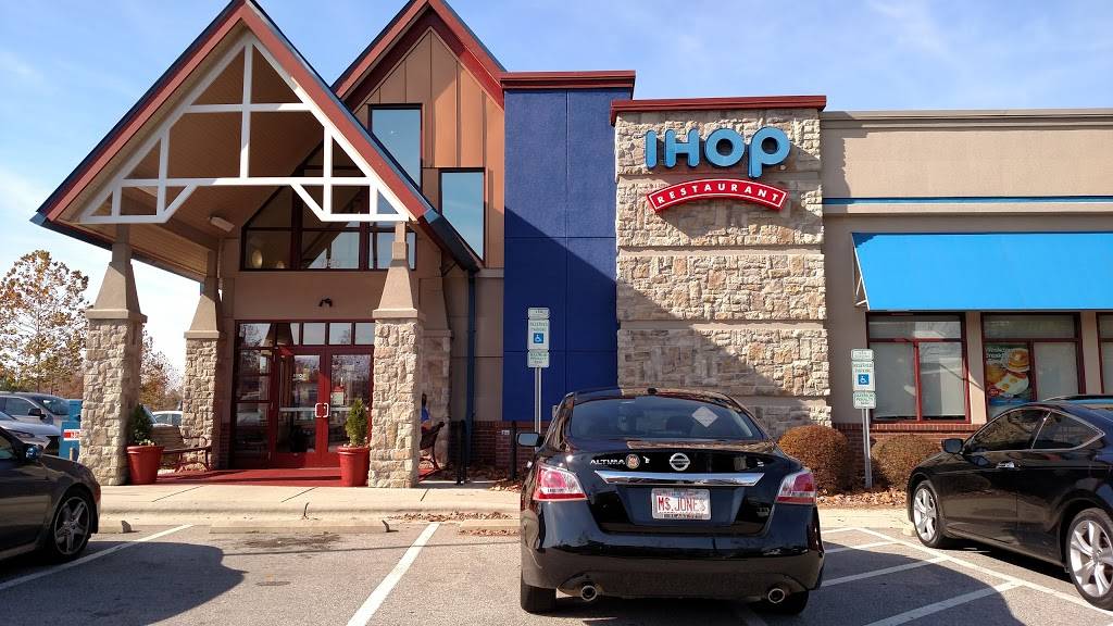 IHOP | bakery | 1150 Beaver Creek Commons Dr, Apex, NC 27502, USA | 9193878147 OR +1 919-387-8147