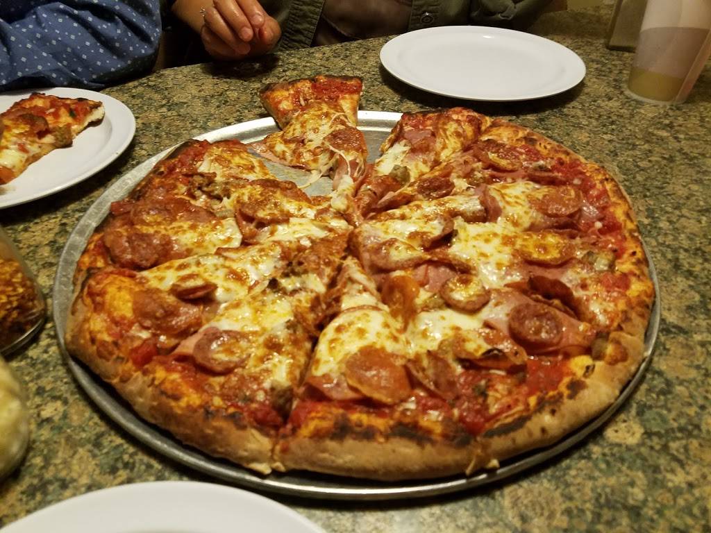 Angelinas Pizzeria | restaurant | 22736 Portola Dr, Salinas, CA 93908, USA | 8314841164 OR +1 831-484-1164