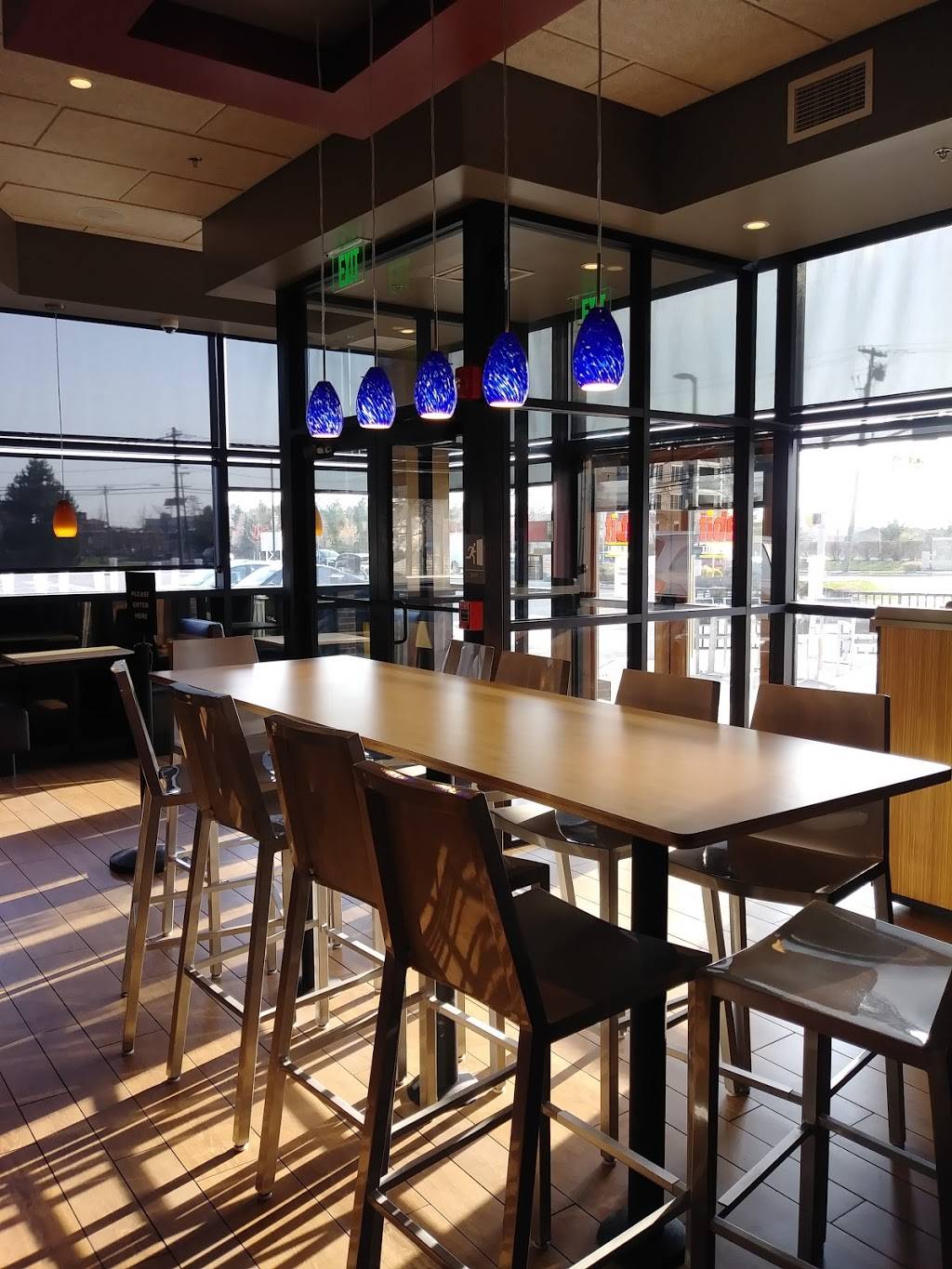 The Habit Burger Grill | restaurant | 706 Haddonfield Rd Ste 8, Cherry Hill, NJ 08002, USA | 8564880459 OR +1 856-488-0459