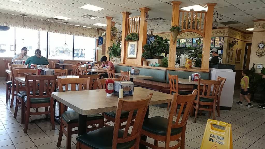 Georges Burgers | restaurant | 17510 E Foothill Blvd, Fontana, CA 92335, USA | 9093553998 OR +1 909-355-3998