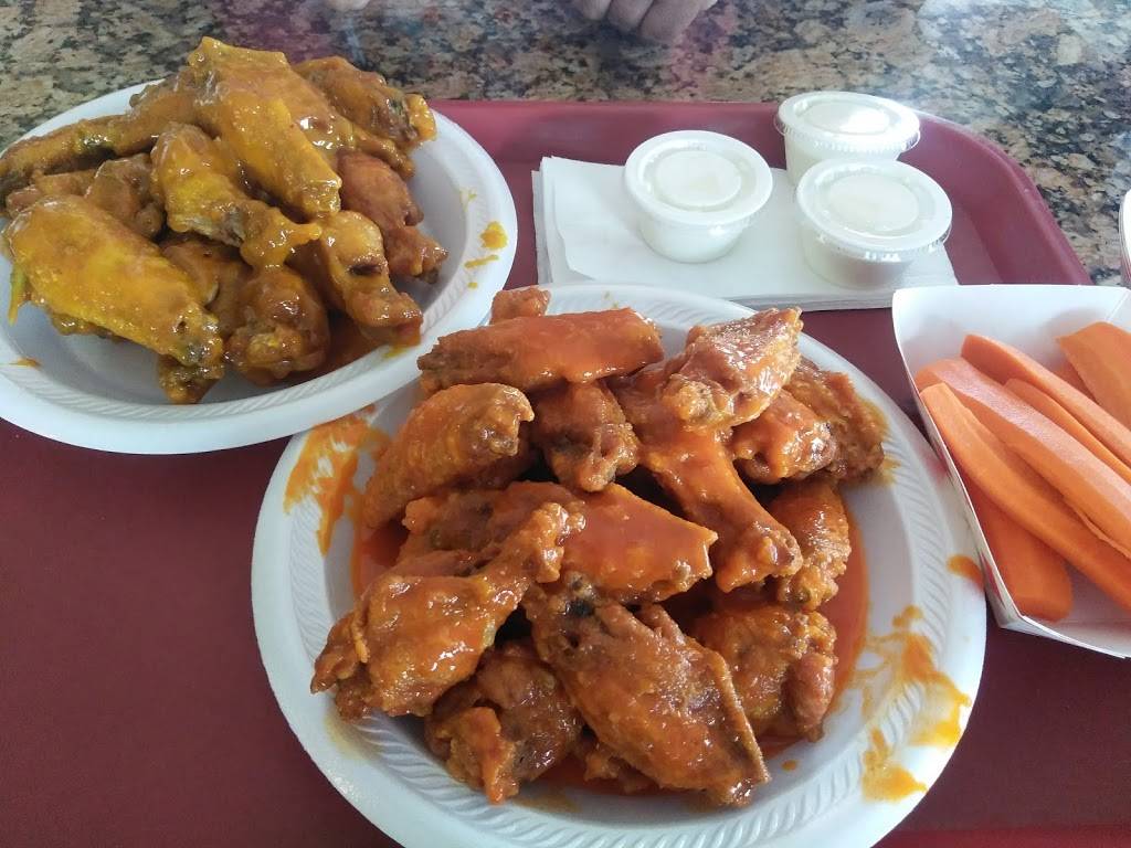 Buffalo Bell | restaurant | 3756 S 6th Ave, Tucson, AZ 85713, USA | 5206220503 OR +1 520-622-0503