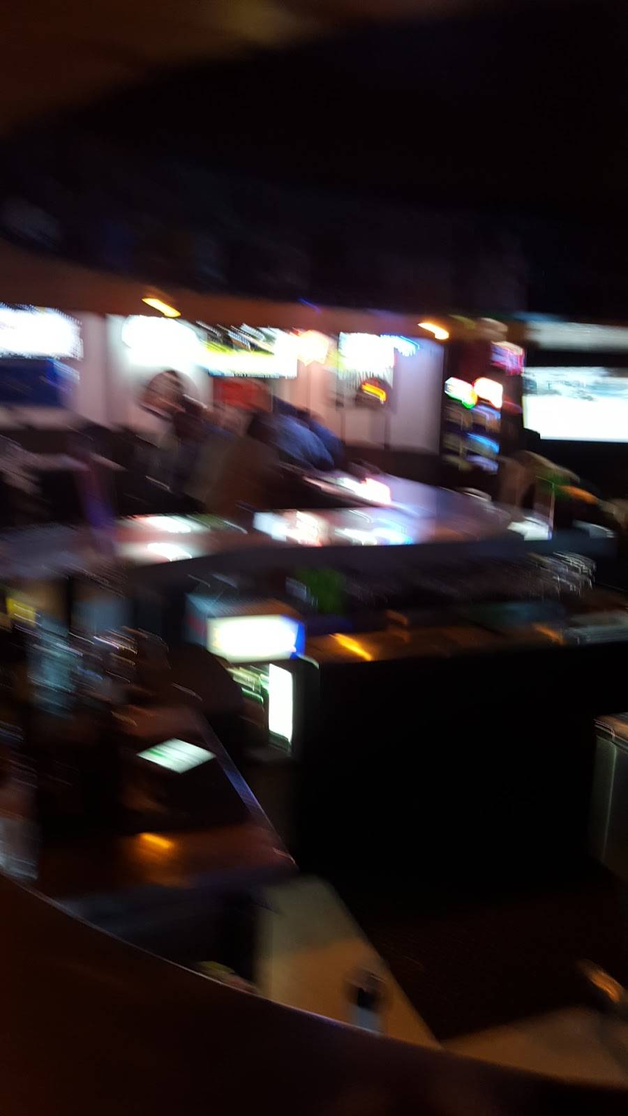 Ye Olde Underground Inn | restaurant | 219 S 6th St, Princeton, IL 61356, USA | 8158752782 OR +1 815-875-2782