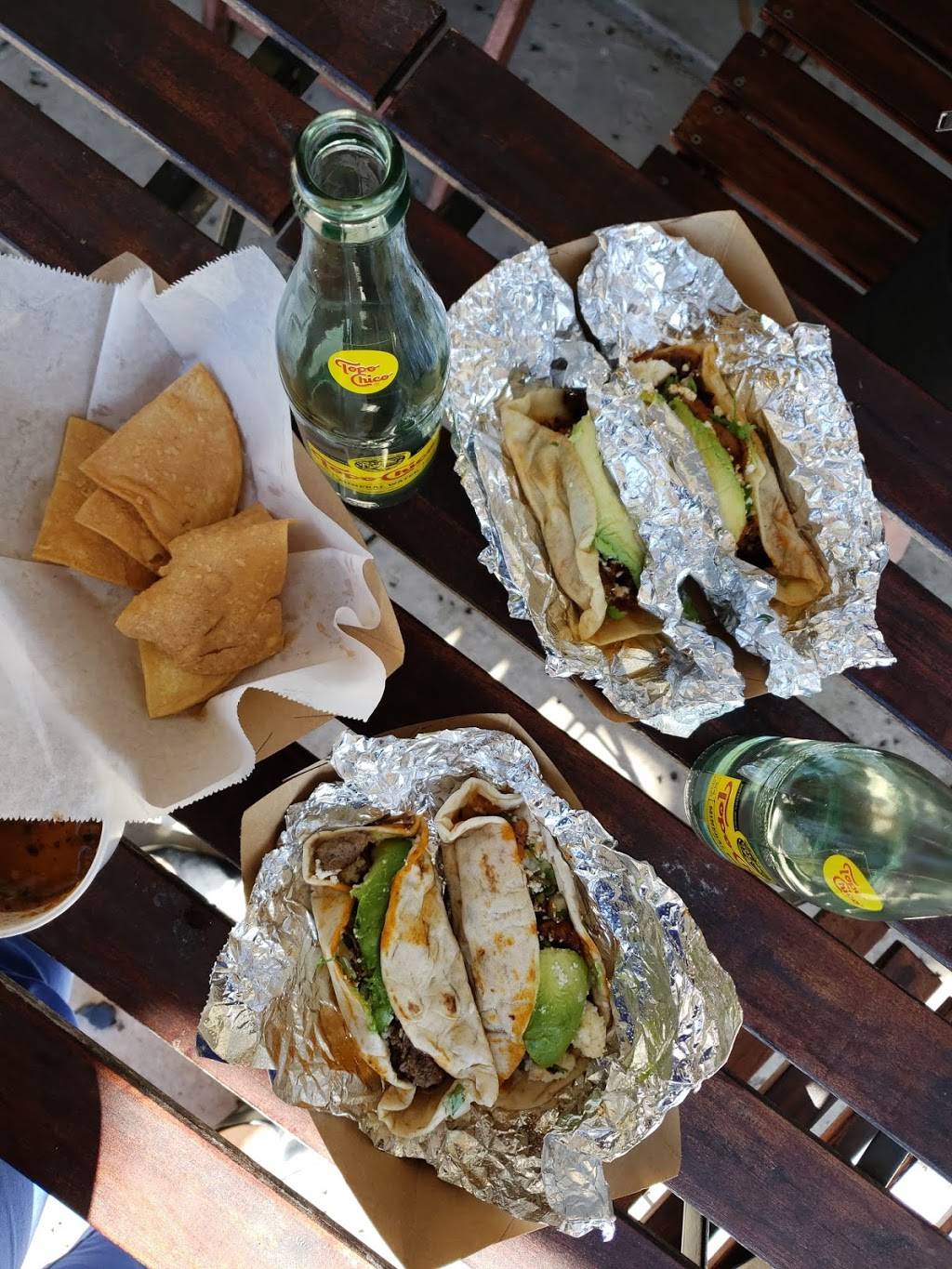 Veracruz All Natural | restaurant | 2711 La Frontera Blvd #320, Round Rock, TX 78681, USA | 5123886595 OR +1 512-388-6595