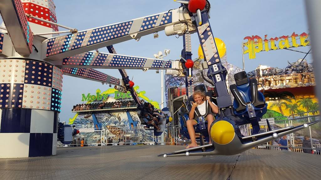 Casino Pier and Breakwater Beach Waterpark | restaurant | 34 Sherman Avenue, Seaside Heights, Seaside Heights, NJ 08751, USA | 7327936488 OR +1 732-793-6488