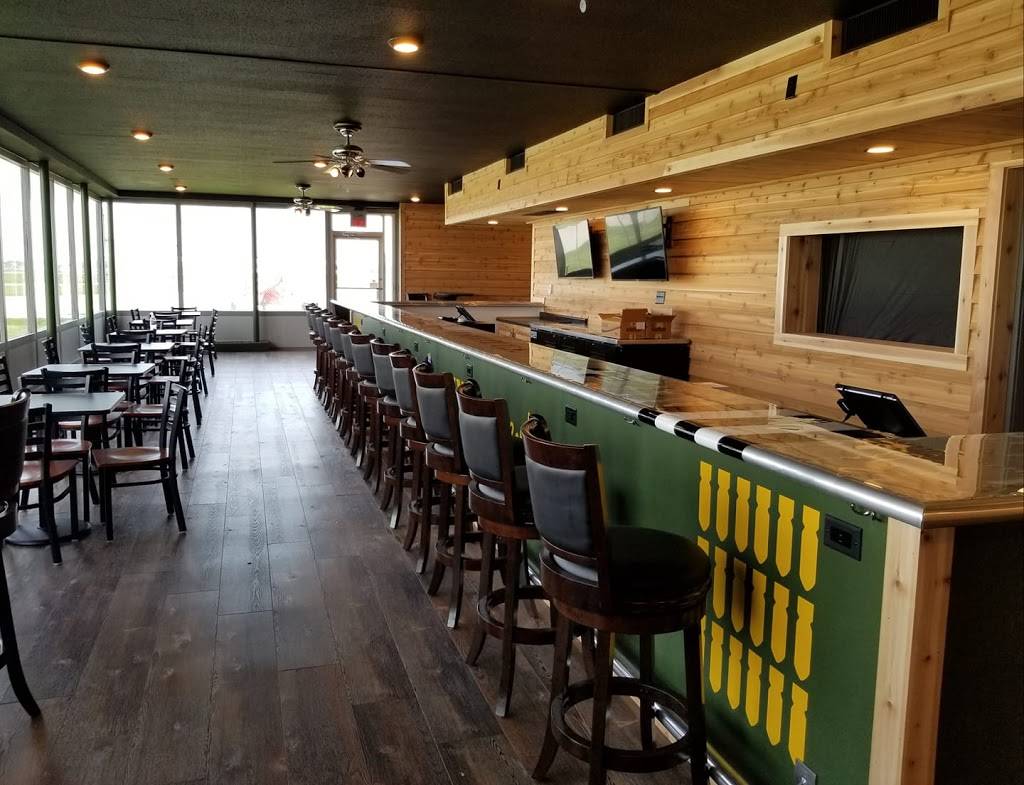 Patriot Wings: CAVU- American Kitchen & Cocktail Lounge | restaurant | Mason City Municipal Airport, 9184 265th St, Clear Lake, IA 50428, USA | 6413579464 OR +1 641-357-9464
