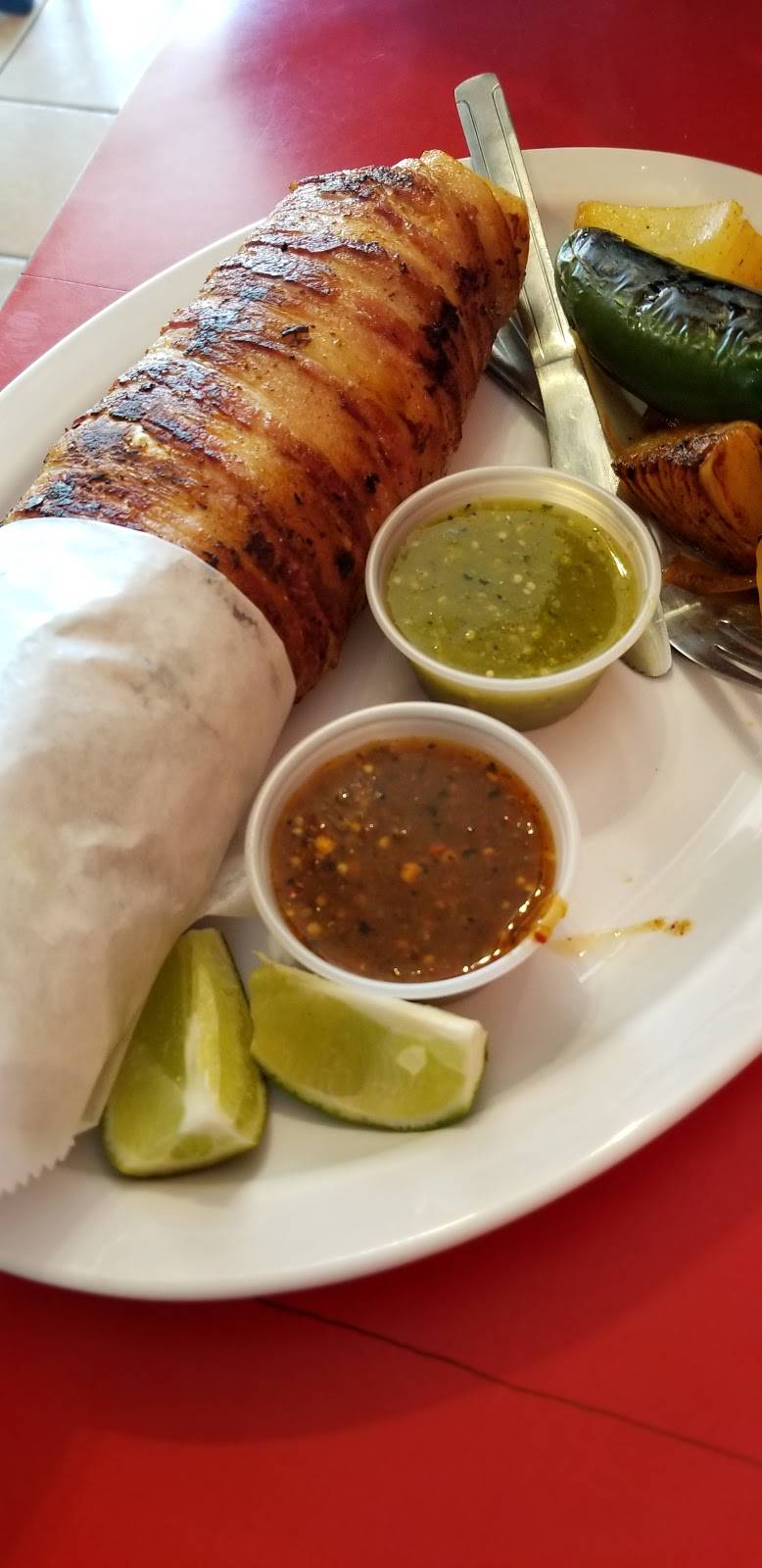 El Premio Mayor | restaurant | 3247 E McKinley Ave, Fresno, CA 93703, USA | 5594989925 OR +1 559-498-9925