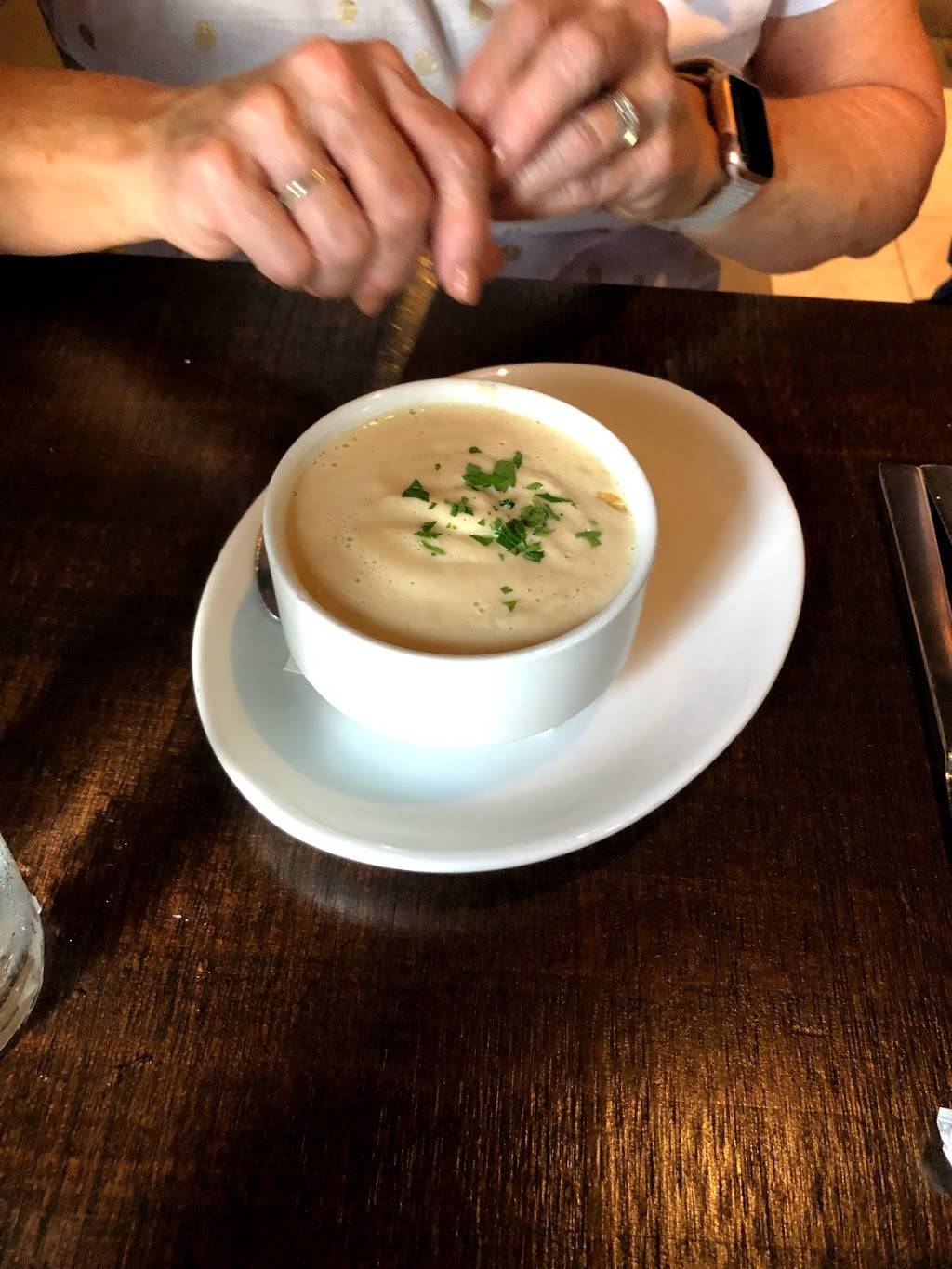 Sierra Grill | restaurant | 11099 Lackman Rd, Lenexa, KS 66219, USA | 9135993555 OR +1 913-599-3555