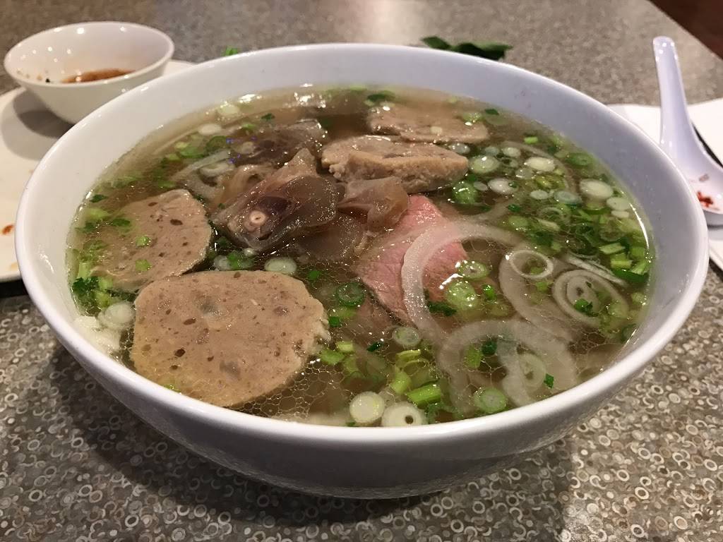 Viet Thai | restaurant | 118 Pearl St, Essex Junction, VT 05452, USA | 8022881688 OR +1 802-288-1688